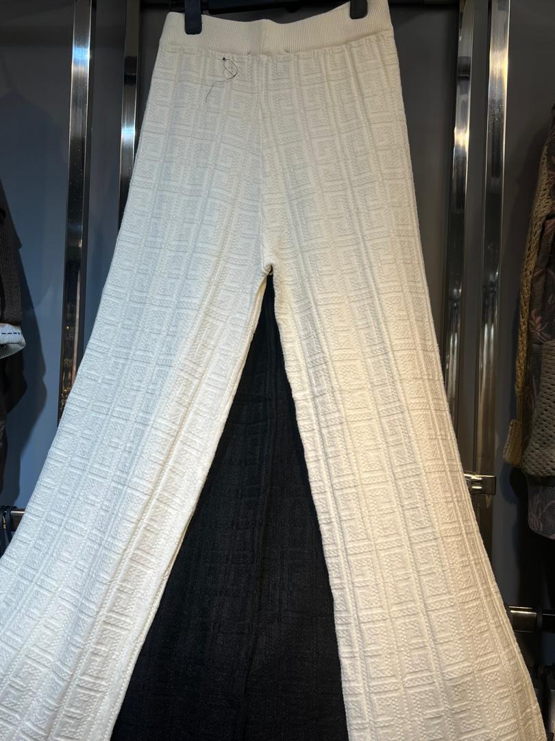 بافت طره دار و ساده جلو دکمه دار